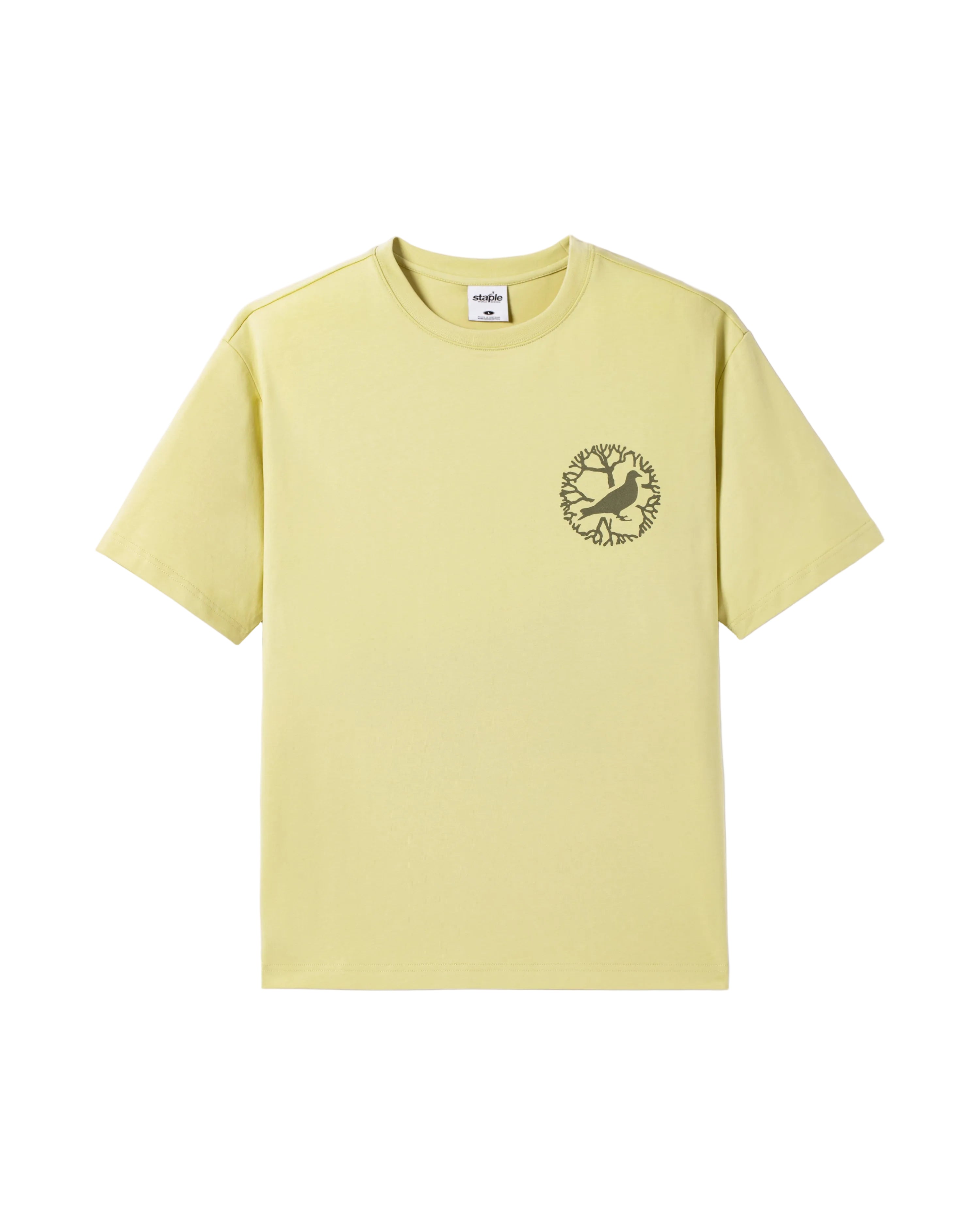 Camiseta Staple Pigeon Juniper Graphic Tee Amarillo detalle serigrafía pecho izquierdo