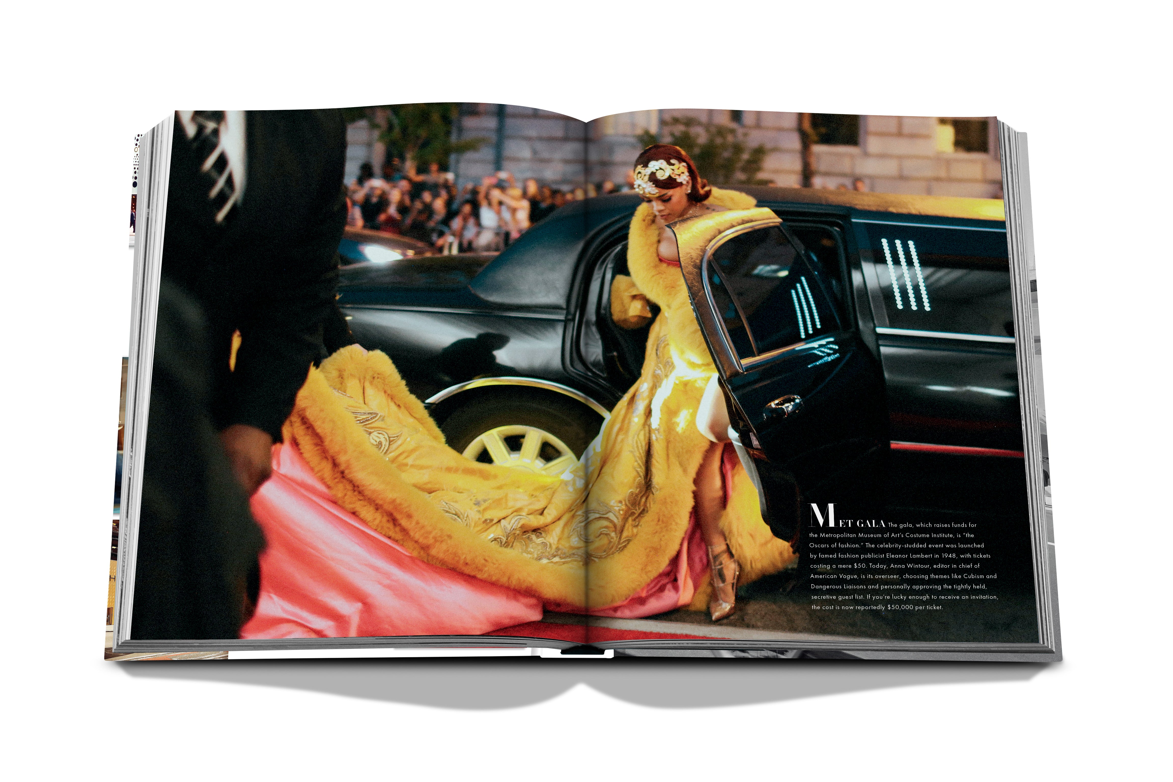 Fifth Avenue: 200 Years Of Stories And Legends Assouline