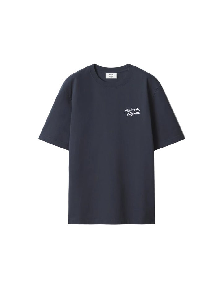 Camiseta Maison Kitsuné Handwriting azul marino con el logo Maison Kitsuné manuscrito en el pecho, vista frontal