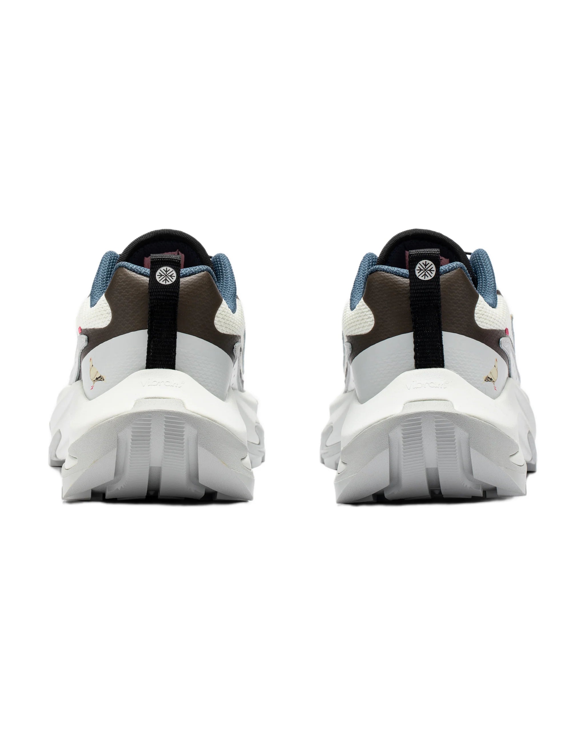 Staple Pigeon zapatillas grises vista trasera logo paloma
