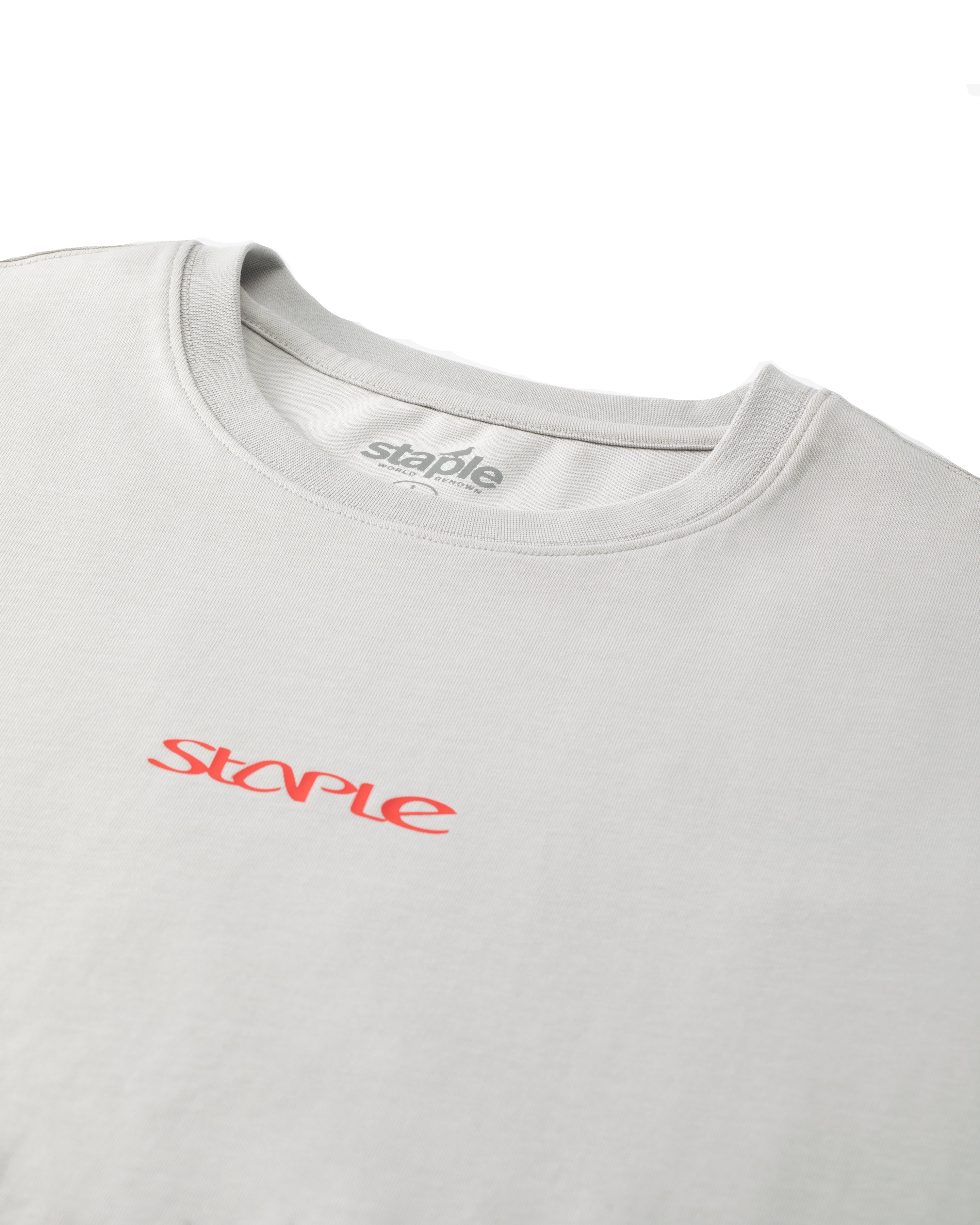 Camiseta Staple Pigeon NYC Collage Tee Blanco detalle logo rojo Staple pecho