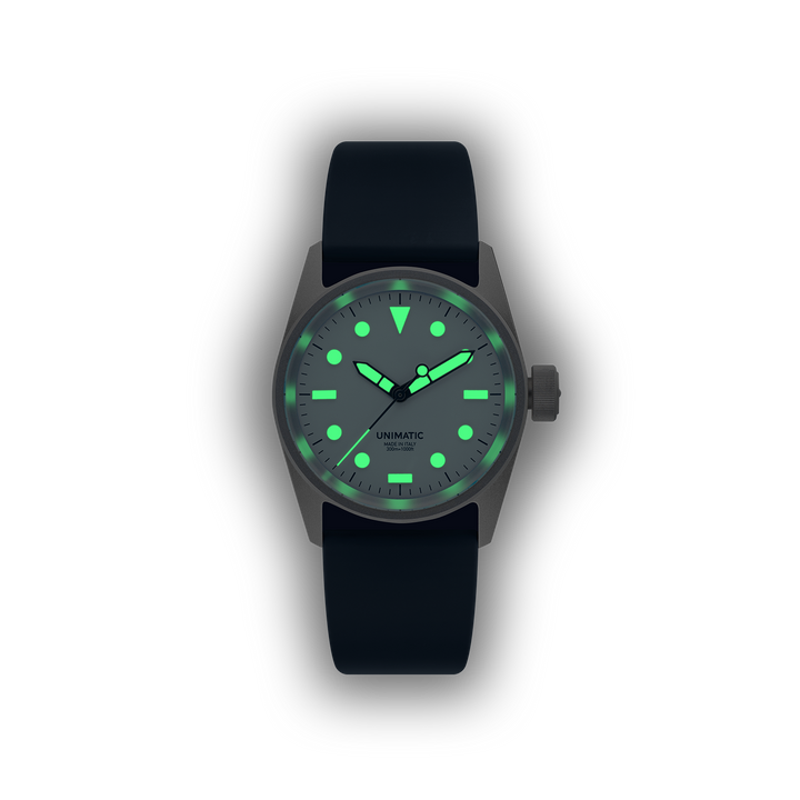 Unimatic Modello Cinque UT5-IPP esfera luminosa Super-LumiNova en la oscuridad