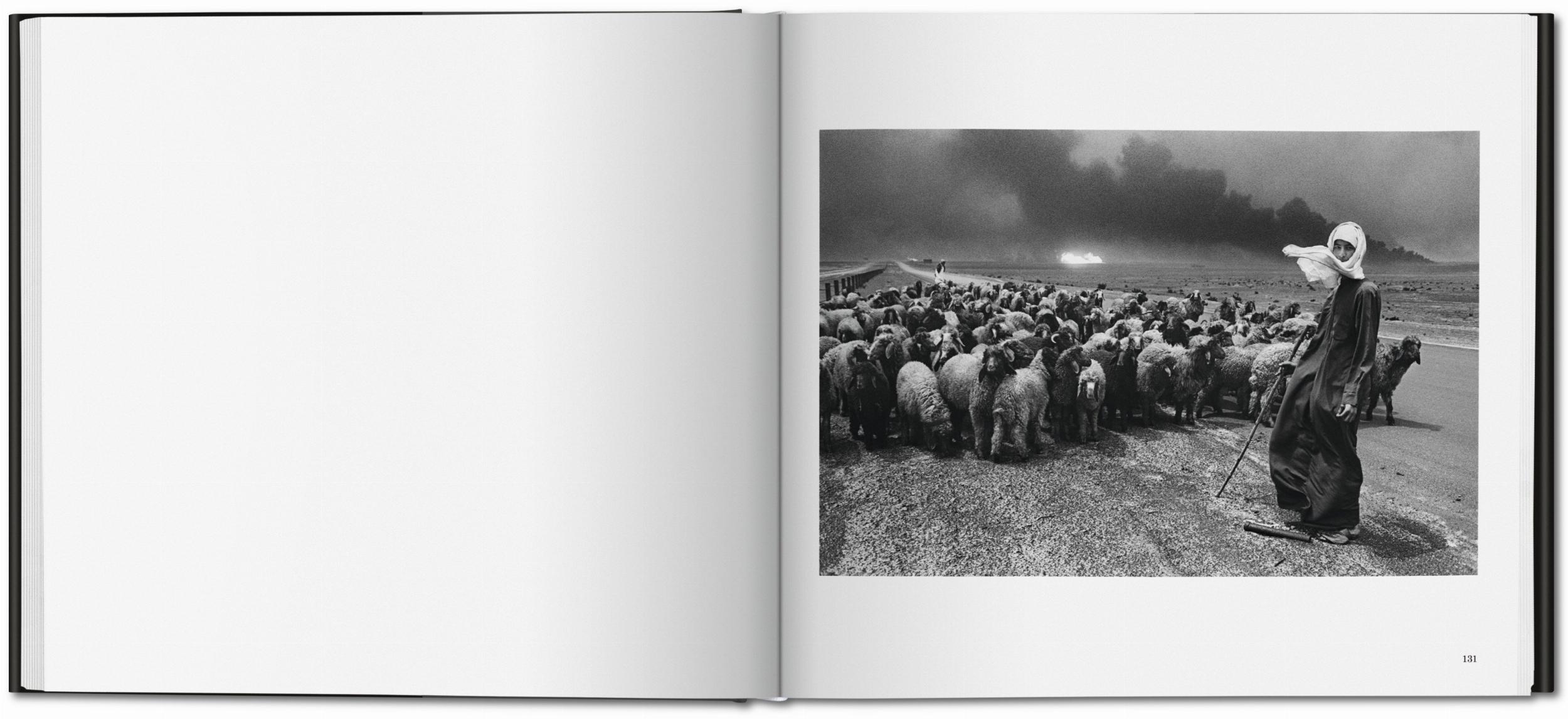 Sebastião Salgado. Kuwait. A Desert on Fire Taschen