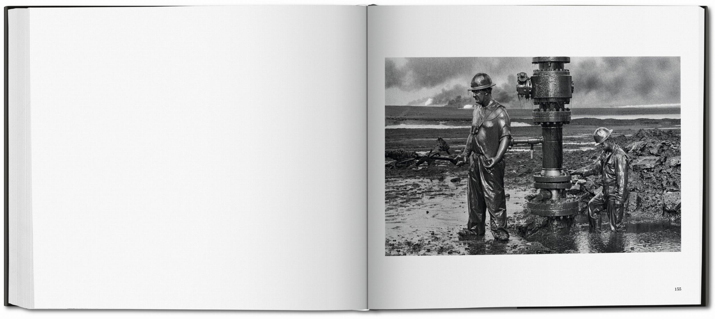 Sebastião Salgado. Kuwait. A Desert on Fire Taschen